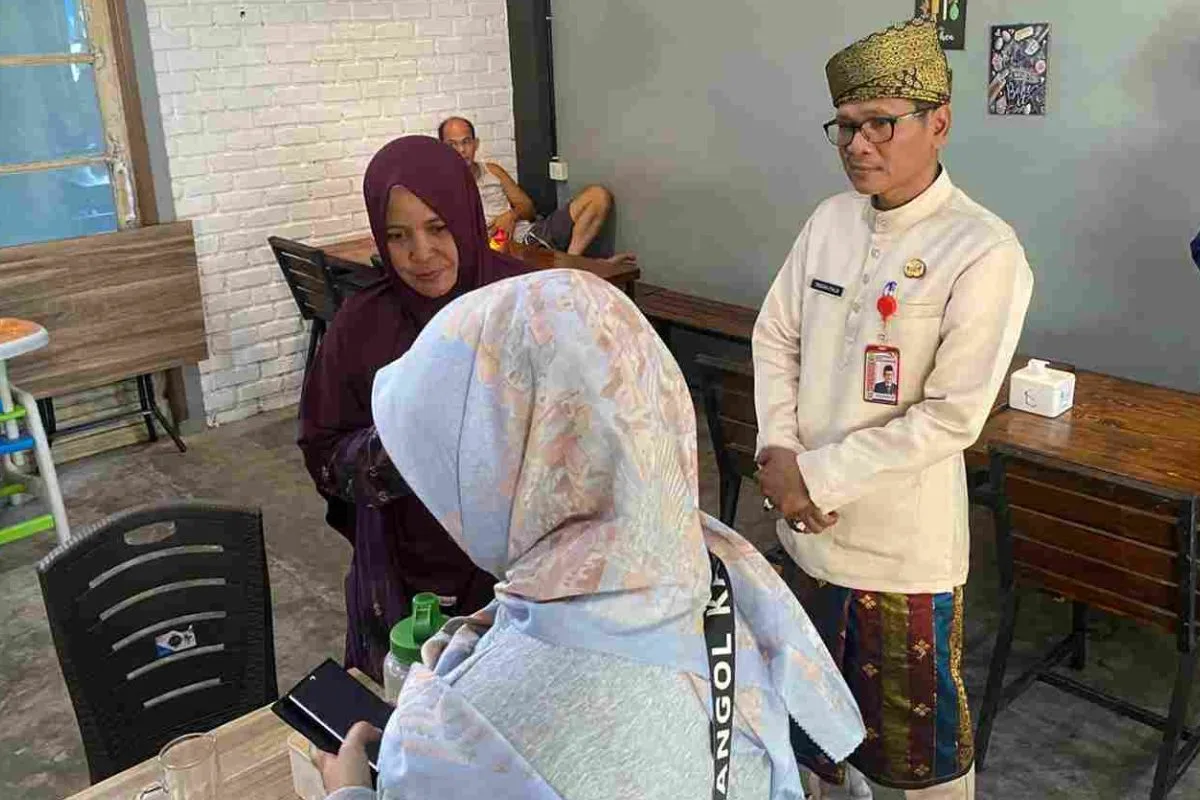 13 Pegawai Nongkrong Saat Jam Kerja Terjaring Razia BKPSDM Tanjungpinang – Kutipan