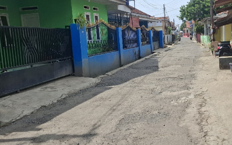 Kondisi Jalan Sukamelang–Terminal Subang Rusak, Pengendara Berharap Segera Diperbaiki