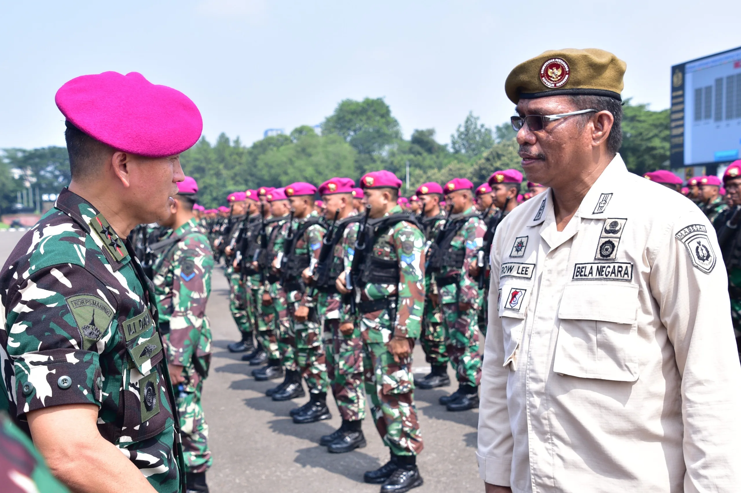Mayjen TNI (Mar) Ili Dasili Cek Kesiapan Prajurit Jelang Upacara Peringatan HUT TNI – Kutipan