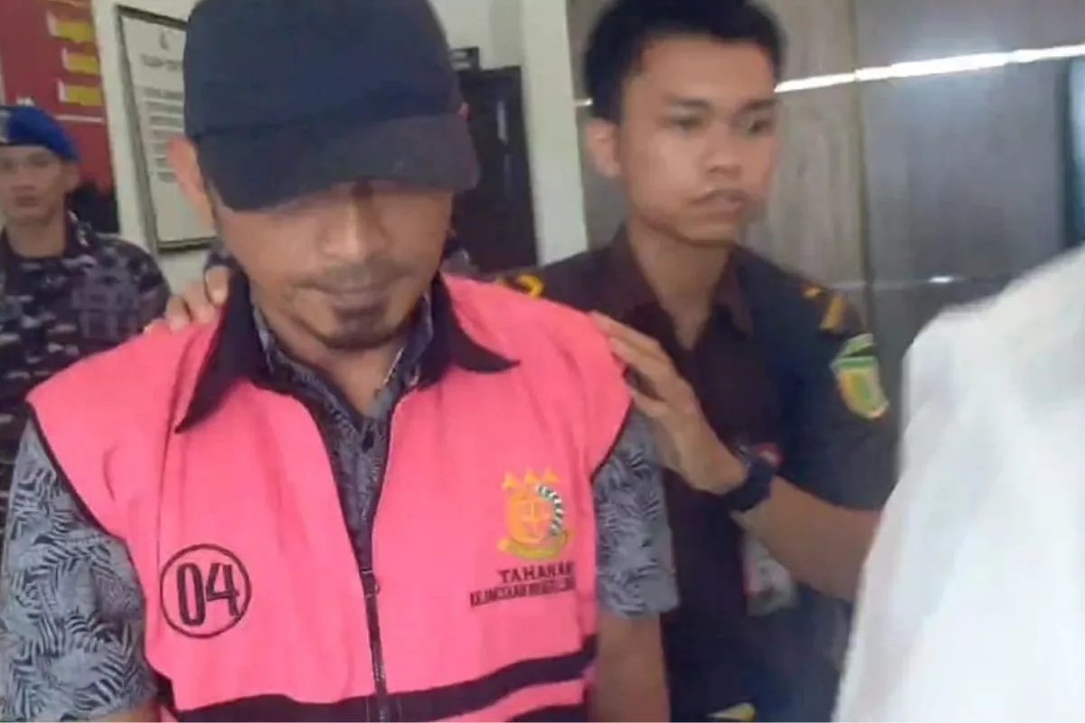 Kejari Lingga Tetapkan PPK Dinas PUPR Sebagai Tersangka Keempat Korupsi Jembatan Marok Kecil – Kutipan