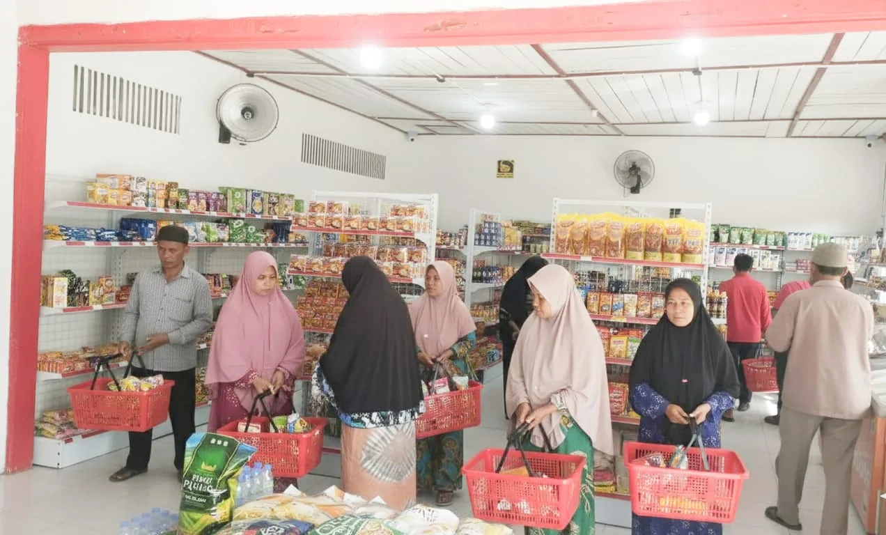 Koperasi Merah Putih Sungai Lumpur Gelar Belanje Murah Sempena Hari Jadi Kelurahan dan Kabupaten – Kutipan