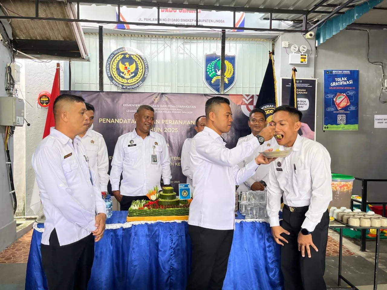 Suasana Kekeluargaan Warnai Tasyakuran Hari Bhakti Pertama di Lapas Dabo Singkep – Kutipan