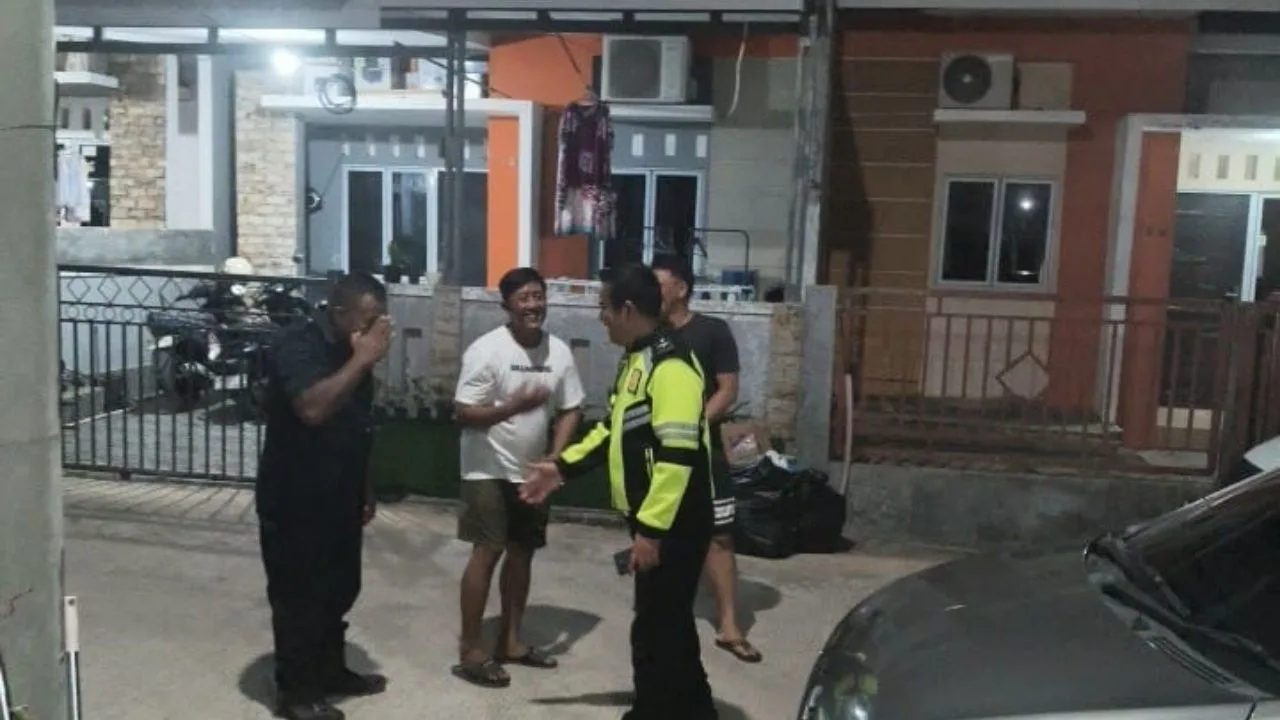 Tengah Malam Terjadi Keributan Rumah Tangga di Batam Kota, Polisi Turun Tangan – Kutipan