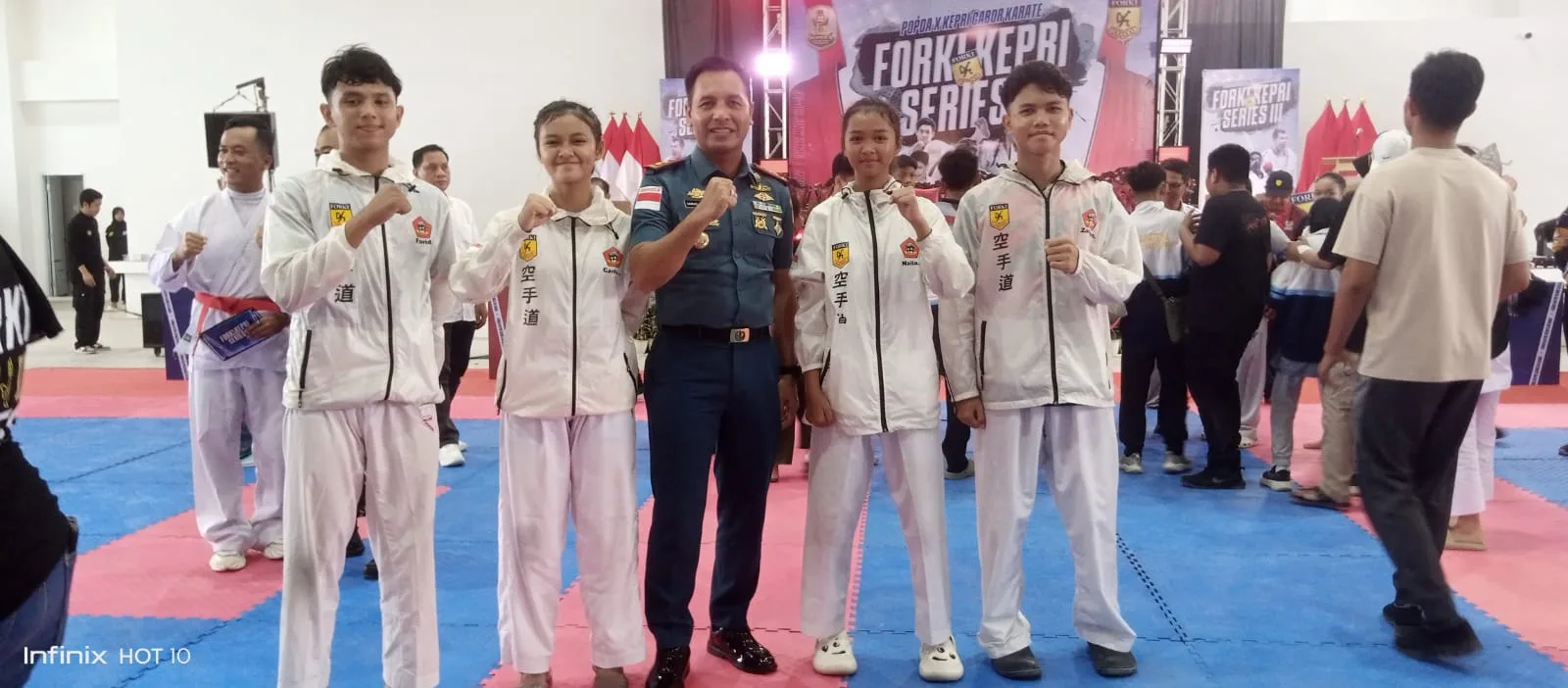 Empat Karateka Natuna Sabet Empat Medali di Ekshibisi POPDA Karimun – Kutipan